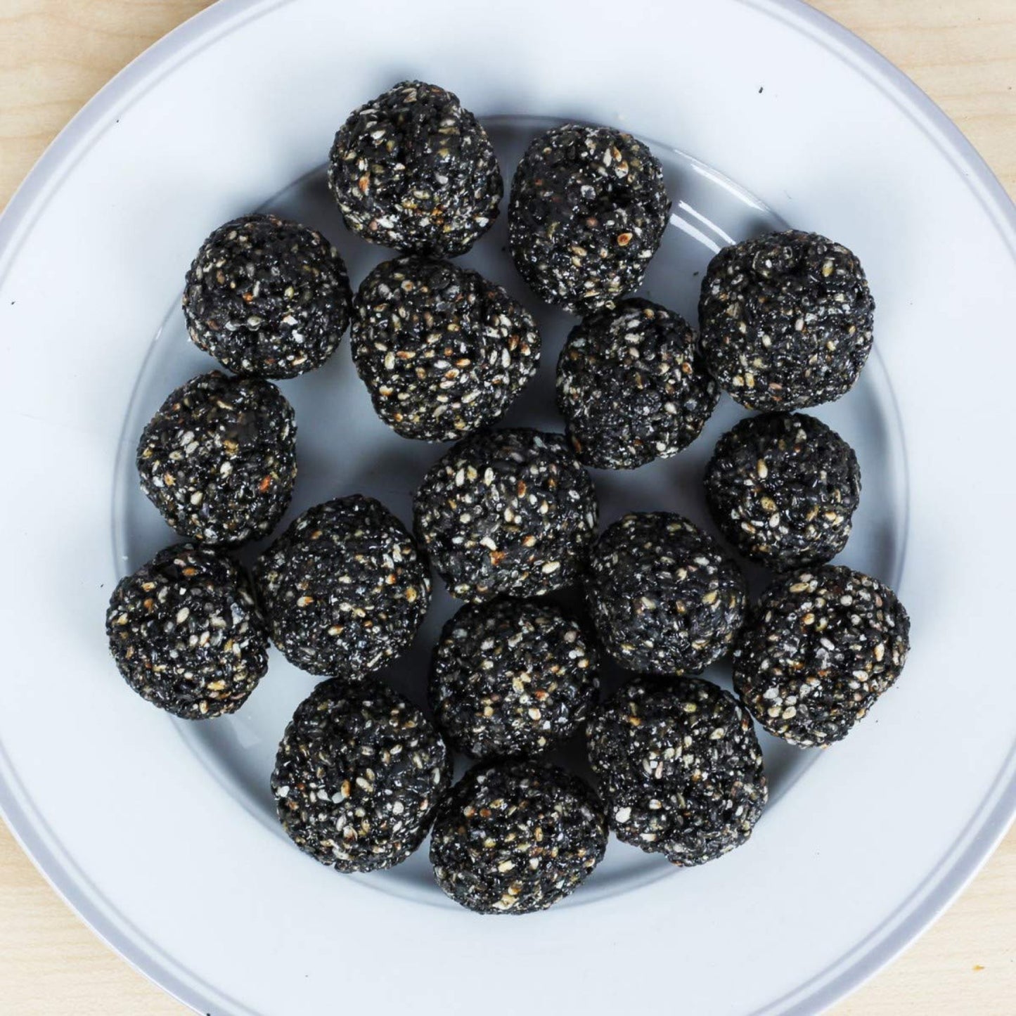 Ellu Urundai (Sesame Sweet Balls) - Black - 200 gms